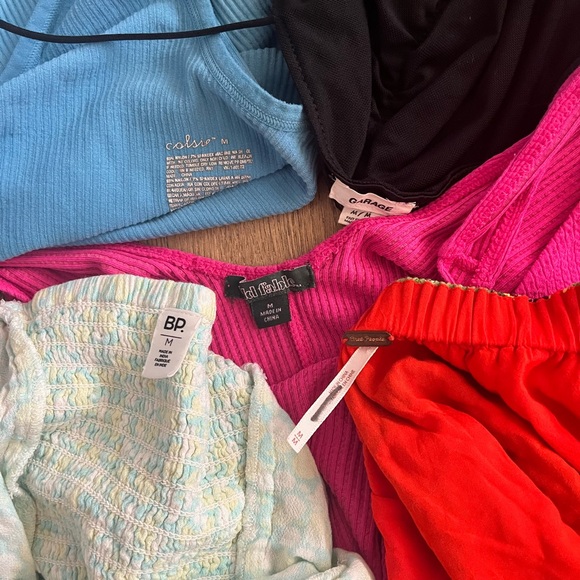 Colorful fun top bundle - Picture 2 of 2